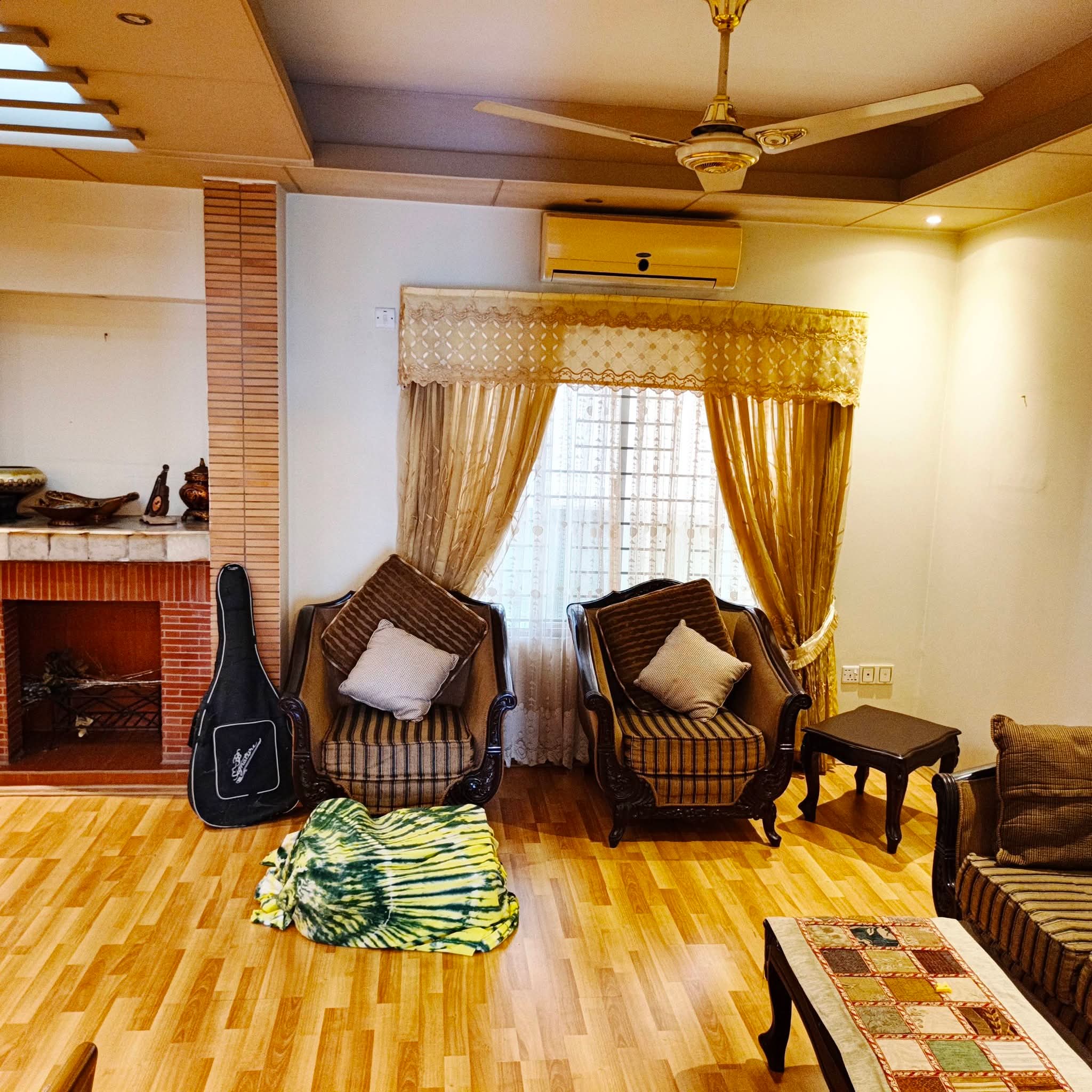 photo_name
